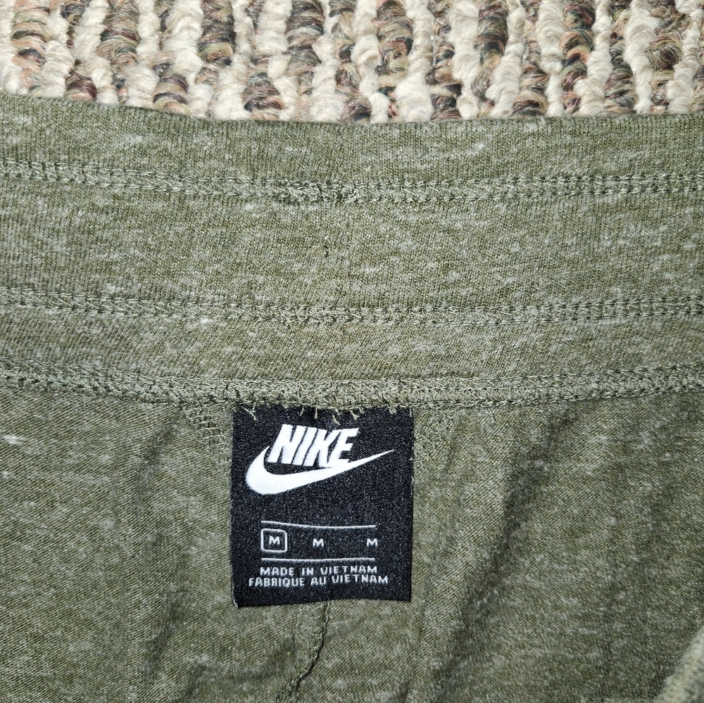 Nike Olive Women's Joggers - Picture 5 of 5